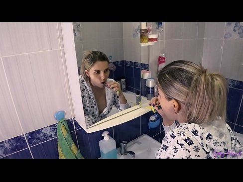 ❤️ Mae darnia gyda ifanc mewn pyjamas yn dod i ben cum llafar yn ass - letty du ️❌ Fideo rhefrol ar cy.tukifporno.ru